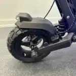 Elscooter DOUCHE NINJA1000W – 80km räckvidd – Hastighet 55 km/h - Bild 12